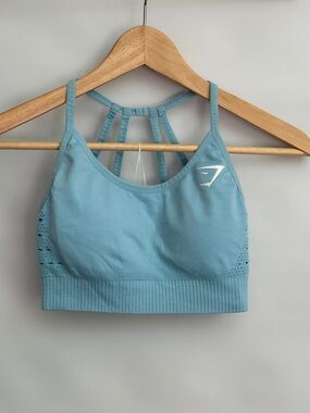 Gymshark Energy Seamless Sports Bra (S) in Sky Blue